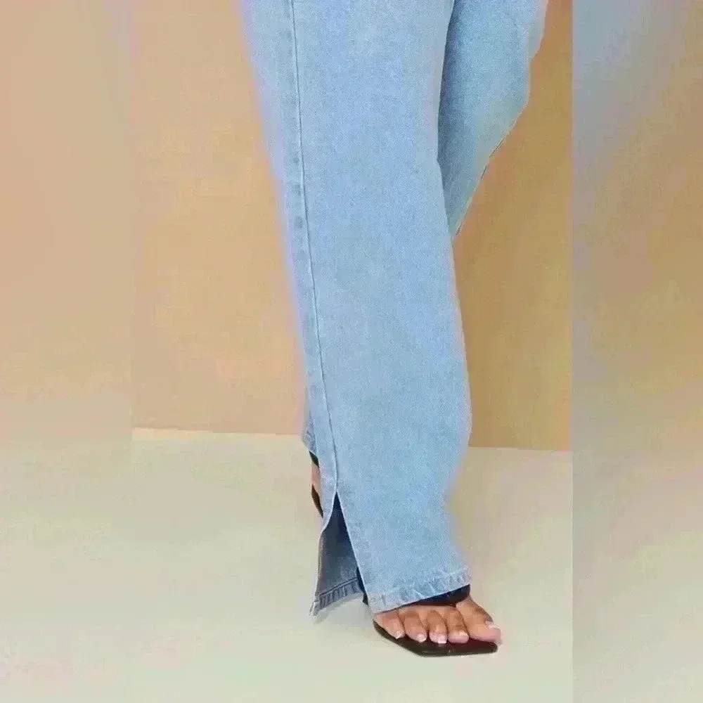 Plus Light Blue Wash Split Hem Jeans